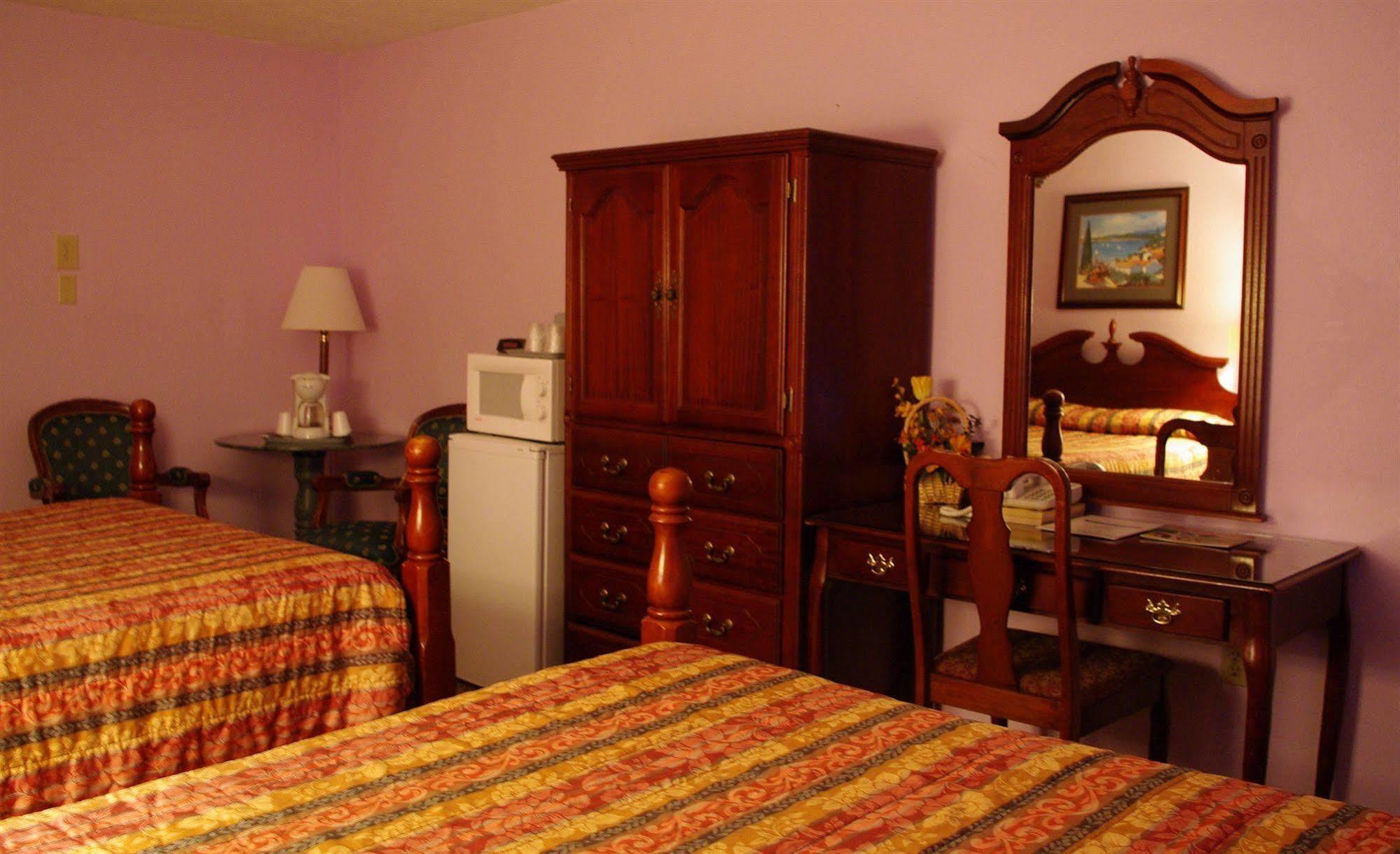 Blue Spruce Motel Lamar Chambre photo